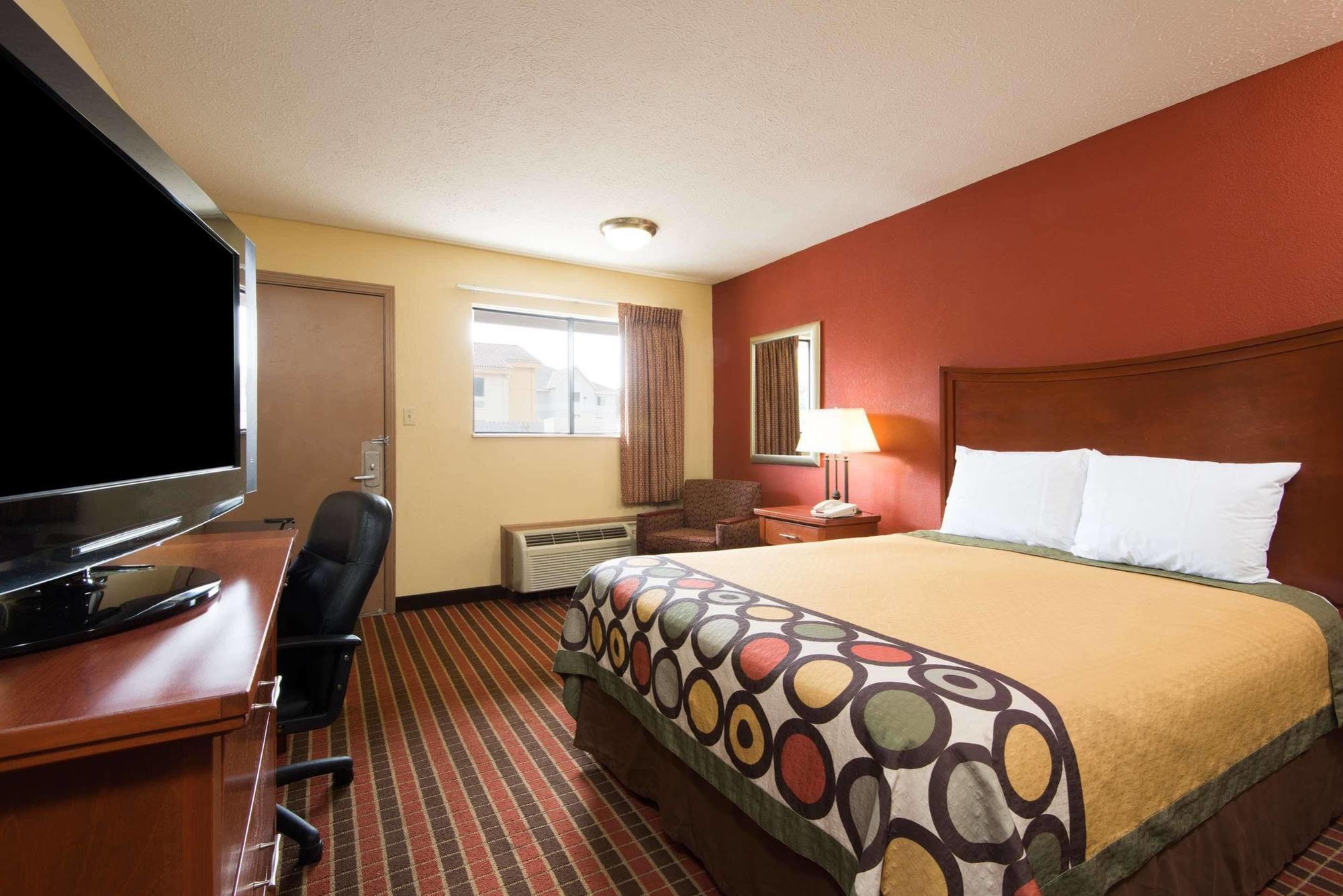 Quality Inn Columbus-East Buitenkant foto