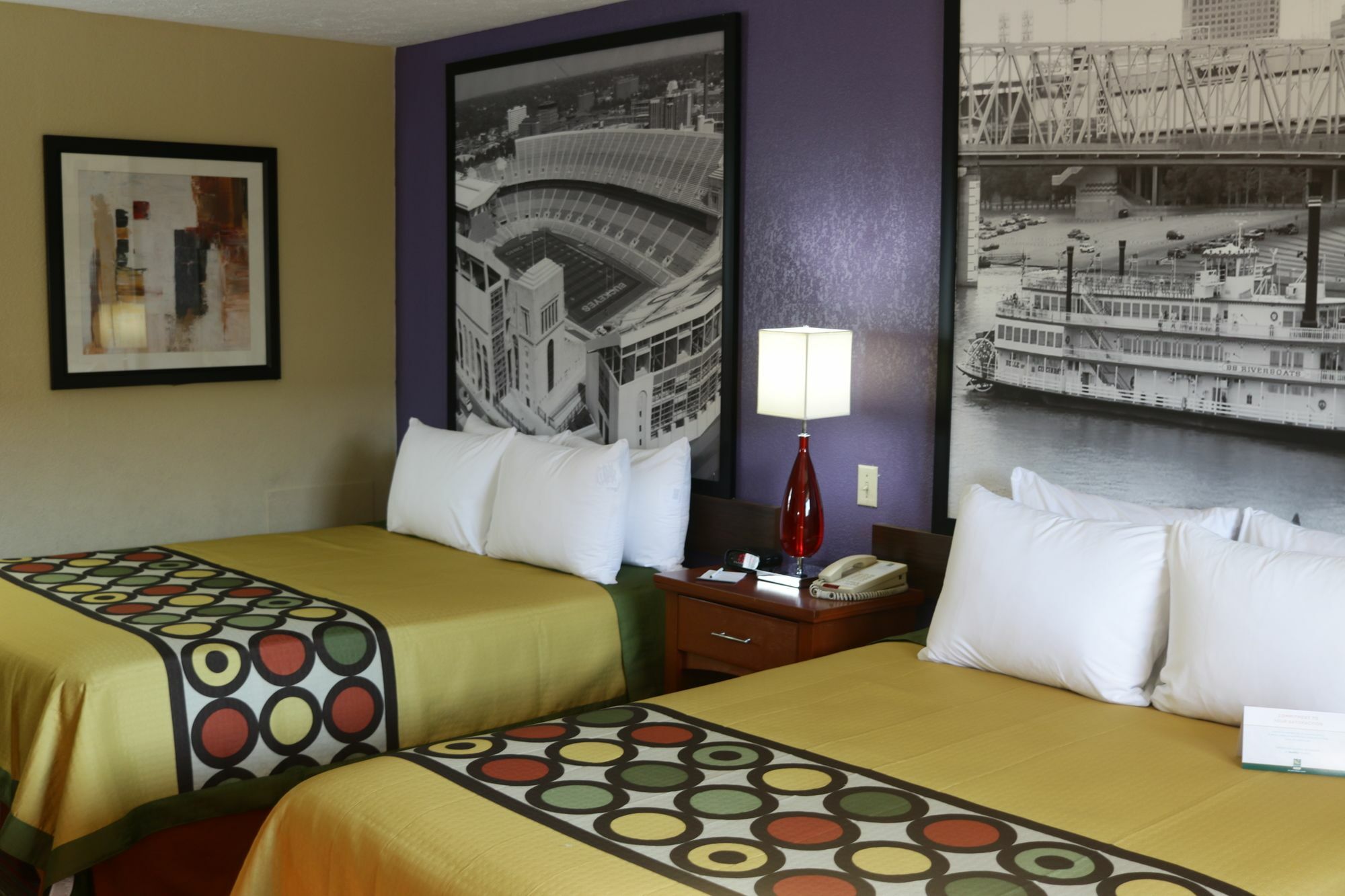 Quality Inn Columbus-East Buitenkant foto